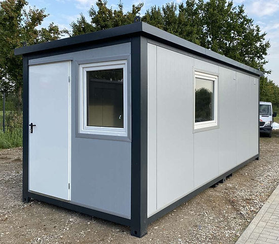 Contenedor de 6x2,40 m + WC, ducha y cocina
