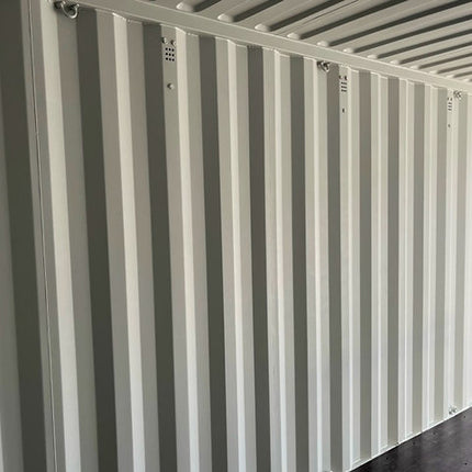 Contenedor de almacenamiento de 6 m (20 pies) con dos puertas.