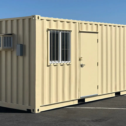 Contenedor de 20 pies (renovado), combinado como oficina y almacén.