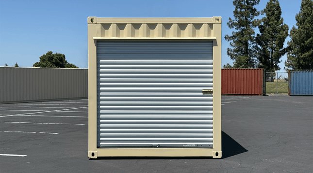 Contenedor de almacenamiento de 30 pies (reacondicionado) con puerta enrollable.