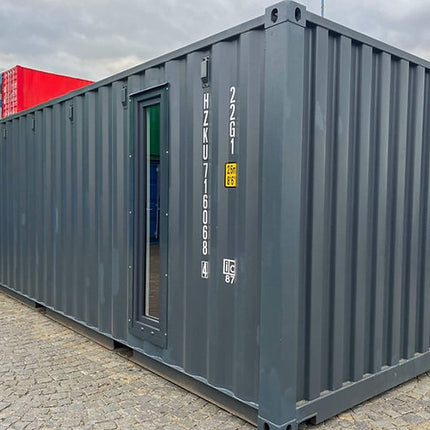 Contenedor marítimo de 20 pies con puerta seccional