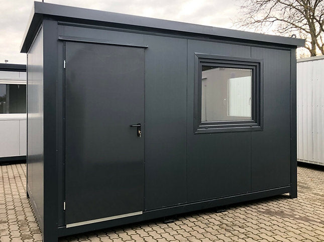 Contenedor de 4x2,40 m - Oficina/Jardín/Espacio privado