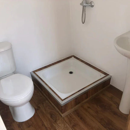 Cabaña 6×2,5mt / 1 Habitación